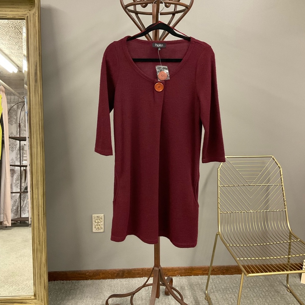Papillon Burgundy dress size M